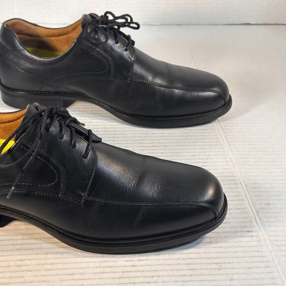 Mens New size 9.5 Florsheim shoes